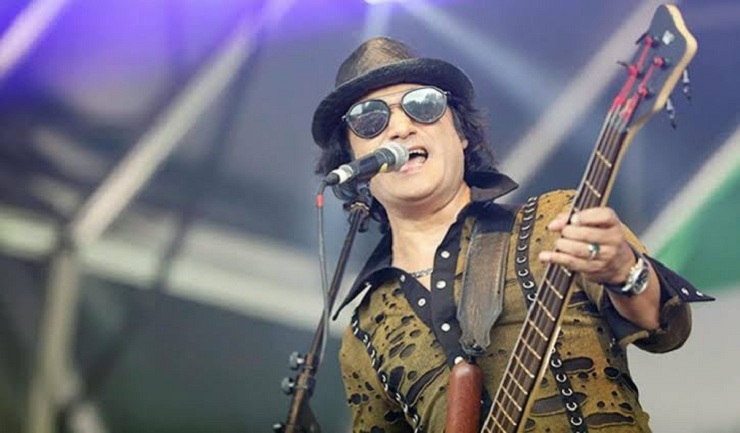 Shafin Ahmed will sing on 'Radio Today' at night