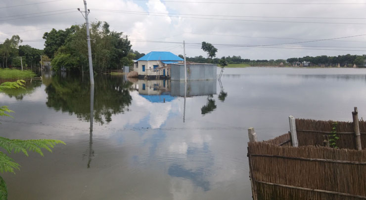 বাড়তে পারে পানি, বন্যা পরিস্থিতির অবনতি