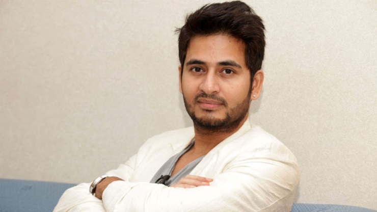 কী বোঝালেন হিরণ, তিনি অন্যদের মতো নন?