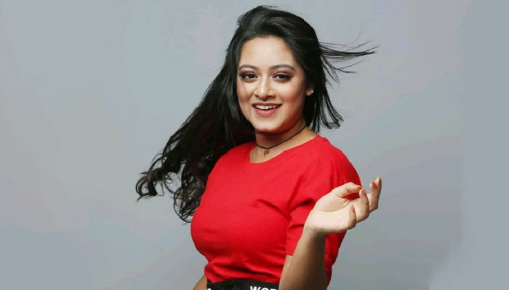 দীঘি 'বিবাহিত', স্বামী ভারতীয়! চেনেন তাকে?