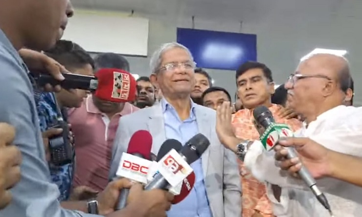 Mirza Fakhrul regresó al país