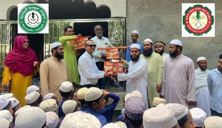মনোহরদীতে এতিমখানা ও হাফেজিয়া মাদ্রাসায় সিলিং ফ্যান, নলকূপ ও খাদ্যসামগ্রী বিতরণ