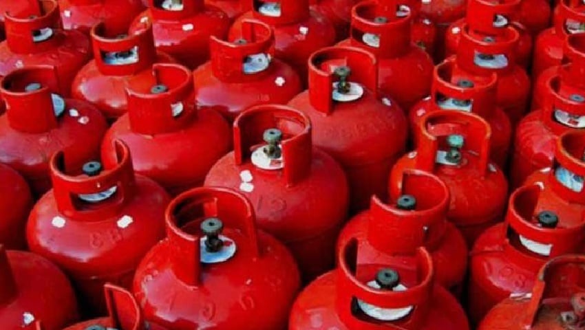 ১২ কেজি এলপিজি সিলিন্ডারের দাম কমল ১৯ টাকা