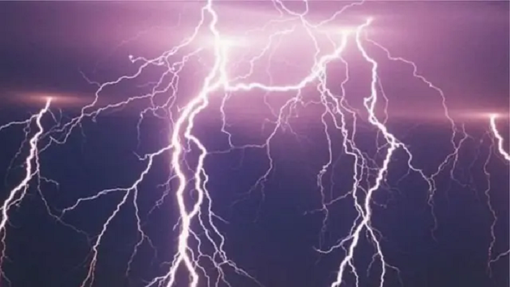 ঝিনাইদহে বজ্রপাতে ২ কৃষকের মৃত্যু