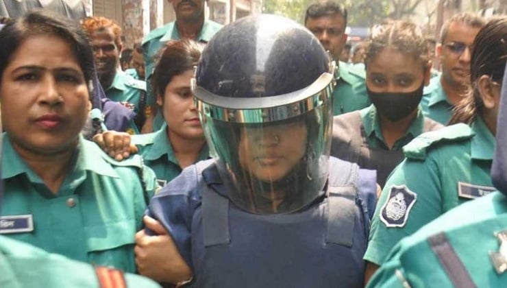 চার দিনের রিমান্ড শেষে কারাগারে শিল্পী মমতাজ