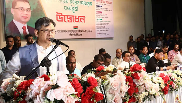 ইশরাককে দ্রুত শপথ না পড়ালে বৃহত্তর আন্দোলনের সতর্কতা সালাহউদ্দিনের