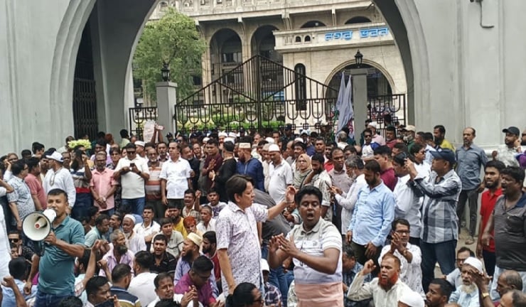 আজ সকাল ১০টার মধ্যে ইশরাকের শপথের উদ্যোগ না নিলে ঢাকা অচল