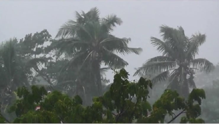 দুর্বল হয়ে স্থল নিম্নচাপ আকারে টাঙ্গাইল এলাকায় অবস্থান করছে নিম্নচাপ