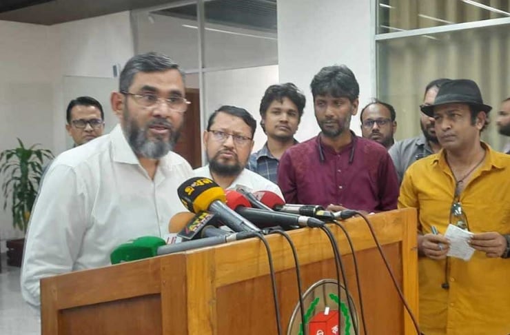 ইশরাক ইস্যু: ইসির কাজ গেজেট করা, শপথের বিষয়টি স্থানীয় সরকারের