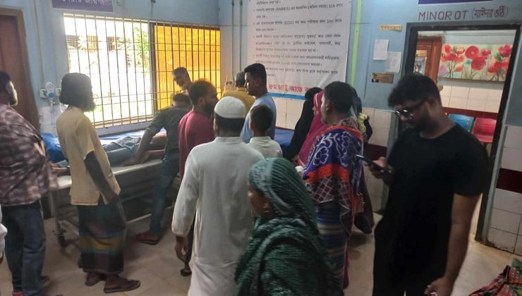 কোরবানির মাংস কাটাকাটি: ব্রাহ্মণবাড়িয়ায় আহত শতাধিক, হাসপাতালে ভিড়