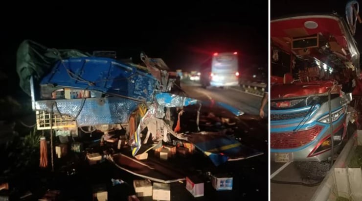 ঢাকা-মাওয়া এক্সপ্রেসওয়েতে বাস দুর্ঘটনায় দুই চিকিৎসকসহ নিহত ৪, আহত ১৫