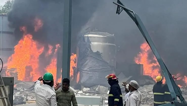 ভারতে রাসায়নিক কারখানায় বিস্ফোরণে ৩৪ প্রাণহানি