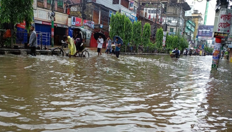 ফেনীতে বন্যার অশঙ্কায় ১৩১ আশ্রয়কেন্দ্র প্রস্তুত