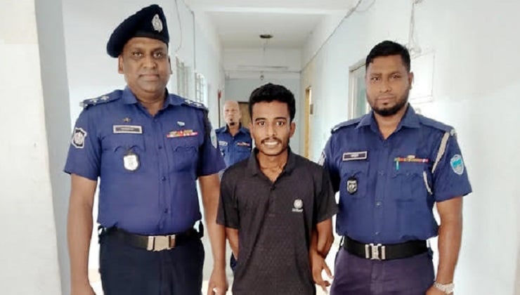 কসবায় ছাত্রীদের উত্ত্যক্ত করে টিকটক, যুবকের ছয় মাসের কারাদণ্ড