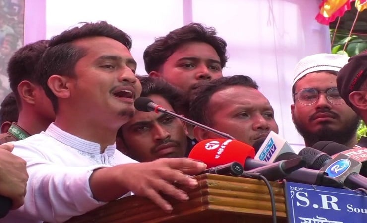 আগামীর বাংলাদেশে মিডিয়াকে দালাল হিসেবে দেখতে চাই না:  সারজিস আলম