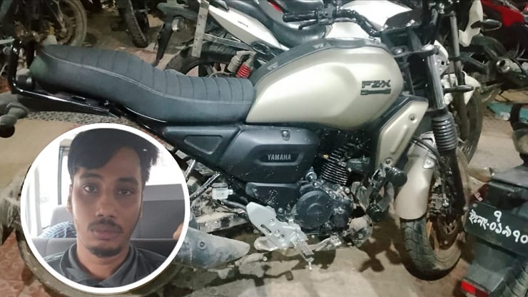 চাঁদাবাজির টাকায় ইয়ামাহা মোটরসাইকেল কিনেছিলেন অপু, জব্দ করল পুলিশ 