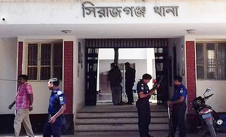 চোর সন্দেহে সিরাজগঞ্জে ২ জনকে পিটিয়ে হত্যা