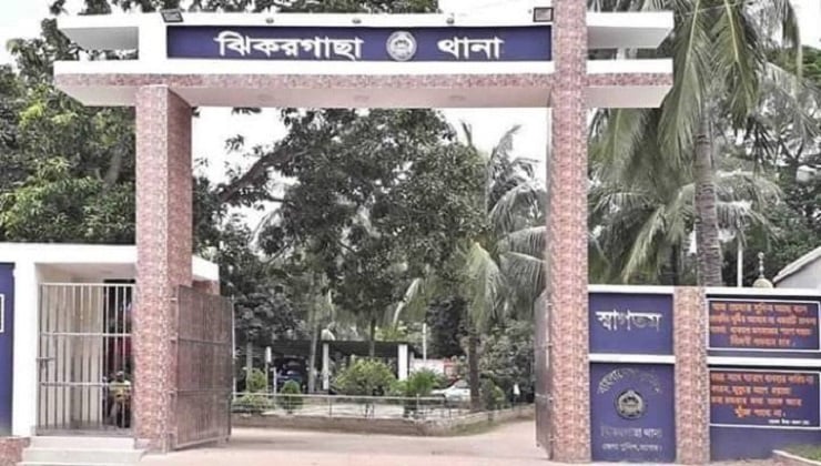 চোরাকারবারির সঙ্গে আঁতাতের অভিযোগে ঝিকরগাছার দুই পুলিশ কর্মকর্তা ক্লোজড