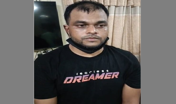 কমলাপুর রেলস্টেশনে প্রাক্তন প্রেমিকাকে কুপিয়ে হত্যা, আটক প্রেমিক