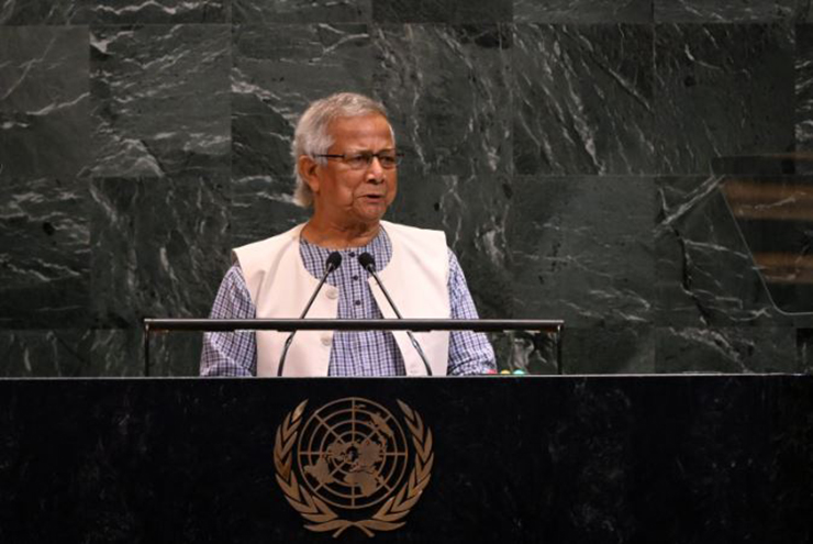 পূর্ব জেরুজালেমকে রাজধানী করে স্বাধীন ফিলিস্তিন রাষ্ট্র প্রতিষ্ঠা এখনই জরুরি: প্রধান উপদেষ্টা
