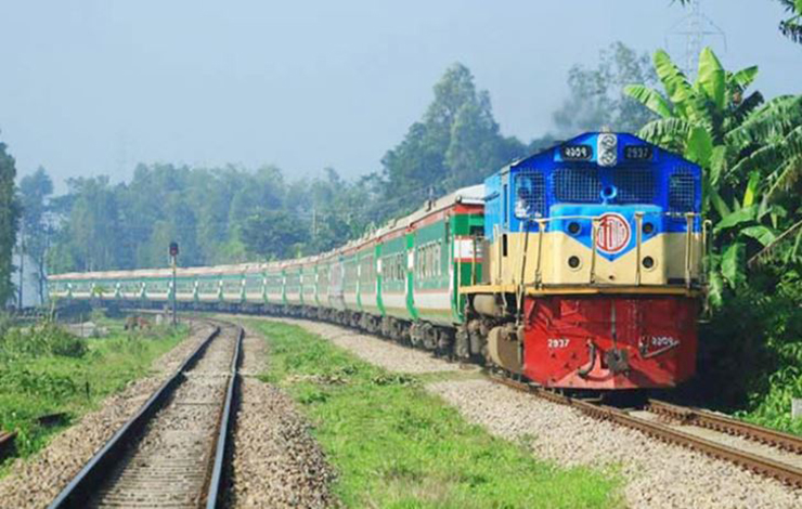 ঢাকার সঙ্গে উত্তরবঙ্গের ট্রেন চলাচল স্বাভাবিক