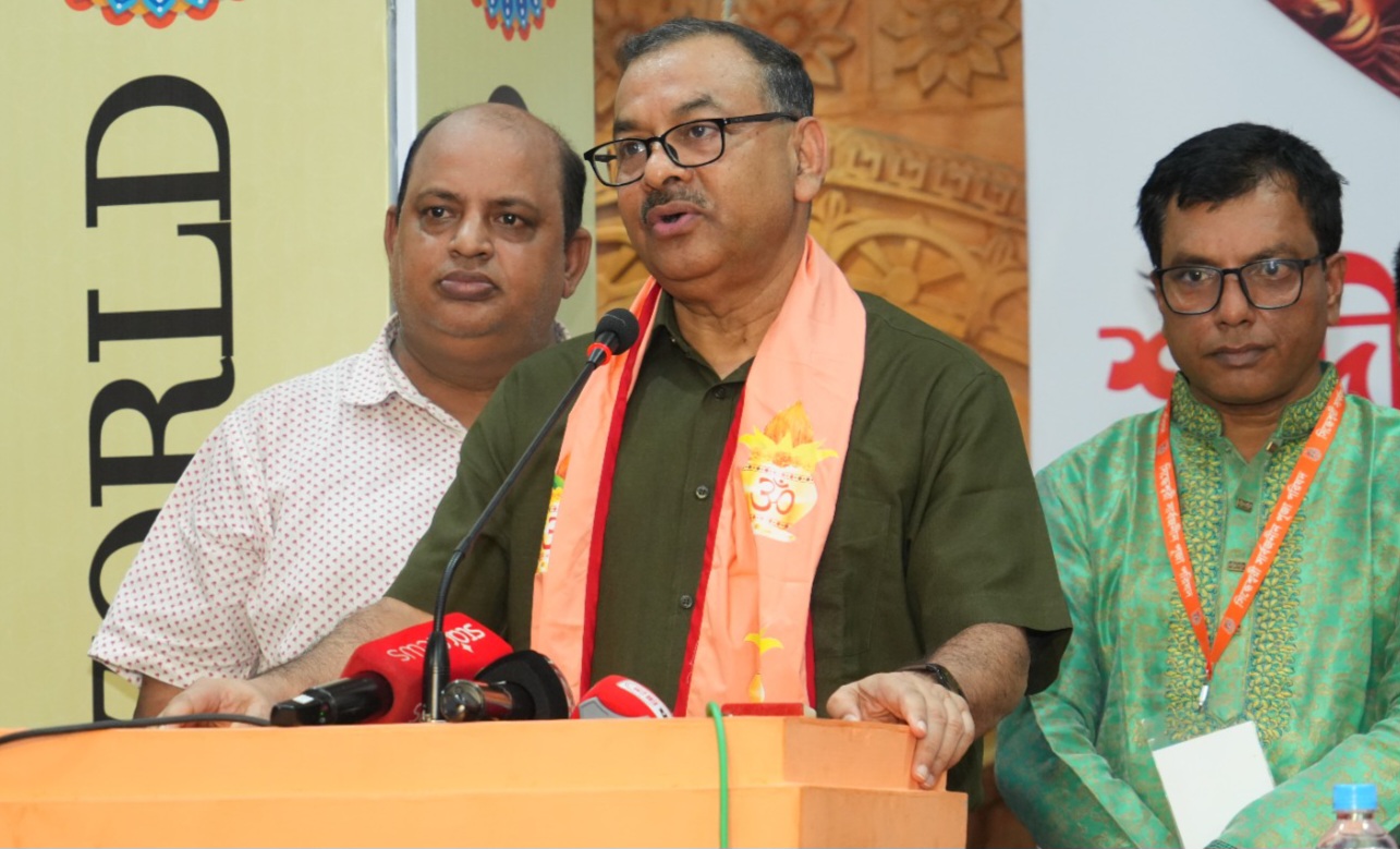 ঢাকার ২৫৪ মণ্ডপে উৎসবমুখর পরিবেশে দুর্গাপূজা অনুষ্ঠিত হচ্ছে: ডিএমপি কমিশনার