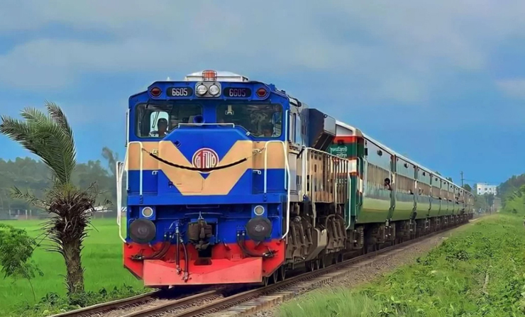 সিলেটে উদয়ন এক্সপ্রেস লাইনচ্যুত, দুই ঘণ্টা পর রেল যোগাযোগ স্বাভাবিক