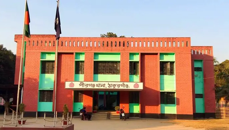 এক নারীকে নিয়ে ২ যুবকের সংঘর্ষ, আহত ৭