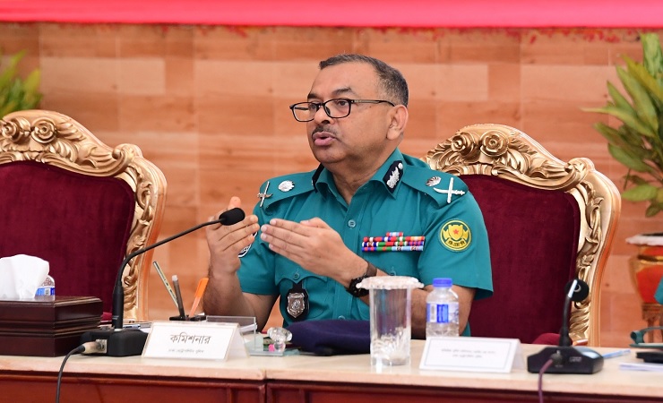 নির্বাচনে পক্ষপাতদুষ্ট আচরণ করলে কঠোর বিভাগীয় ব্যবস্থা: ডিএমপি কমিশনার