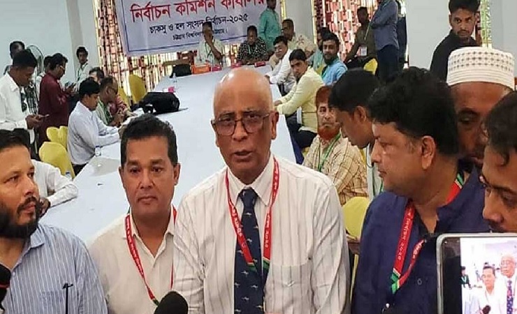 কালি উঠে গেলেও চাকসু নির্বাচনের স্বচ্ছতা নিয়ে সমস্যা হবে না: মনির উদ্দীন