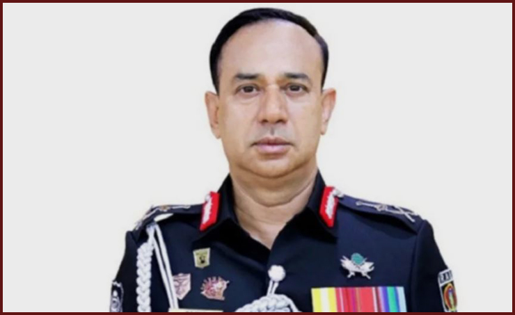 Olikxonada yalangoch qizlar