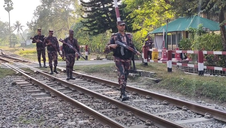 হাদির ওপর হামলাকারীদের ধরতে হিলি সীমান্তে বিজিবির কড়া নজরদারি