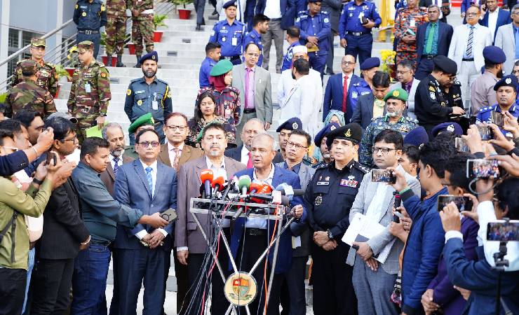 মব ভায়োলেন্স বলে কিছু নেই, নির্বাচন হবে শান্তিপূর্ণ: স্বরাষ্ট্র উপদেষ্টা 