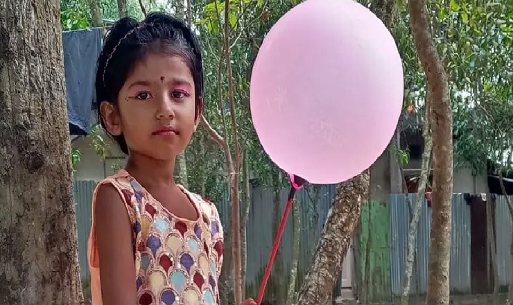 স্কুল শেষে বাড়ি ফেরার পথে বাসের ধাক্কায় শিশুর মৃত্যু