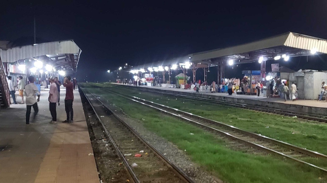ঈদের জামা কিনে বাড়ি ফেরা হলো না সাফওয়ান ও তার মায়ের
