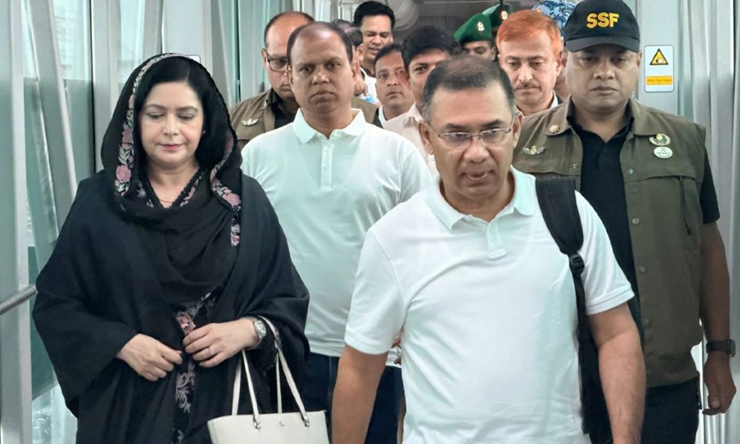 কক্সবাজার পৌঁছেছেন প্রধানমন্ত্রী তারেক রহমান
