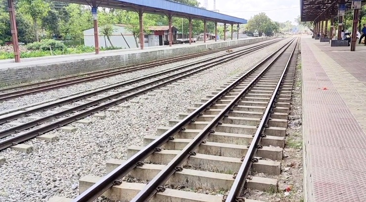 ঠাকুরগাঁওয়ে ট্রেনে কাটা পড়ে বৃদ্ধার মৃত্যু