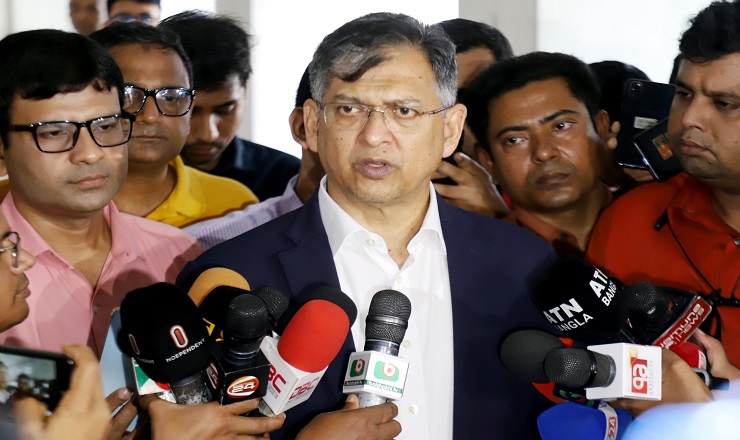 বেনজীরের কাছে অন্য দেশের পাসপোর্ট থাকতে পারে, সন্দেহ সরকারের: স্বরাষ্ট্রমন্ত্রী