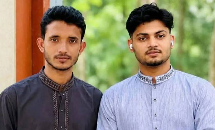 টেকনাফে বালুবাহী ডাম্প ট্রাকের ধাক্কায় প্রাণ গেল ২ বন্ধুর