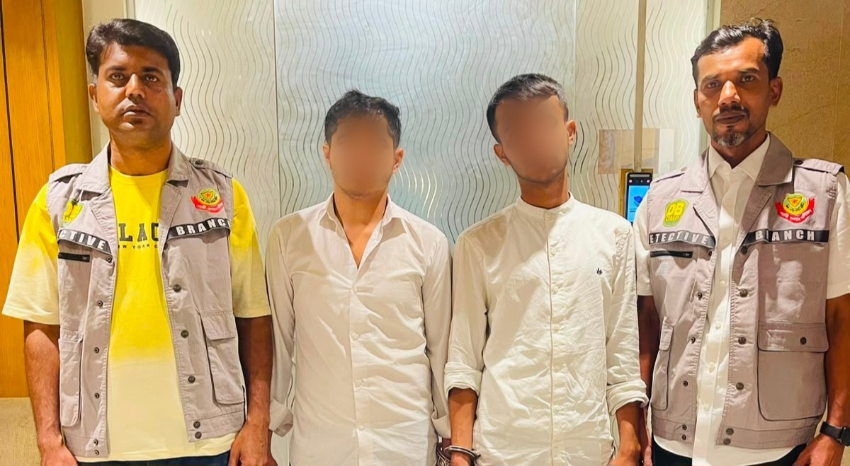 সায়েদাবাদ বাস টার্মিনালে ইয়াবাসহ দুই মাদক কারবারি গ্রেপ্তার