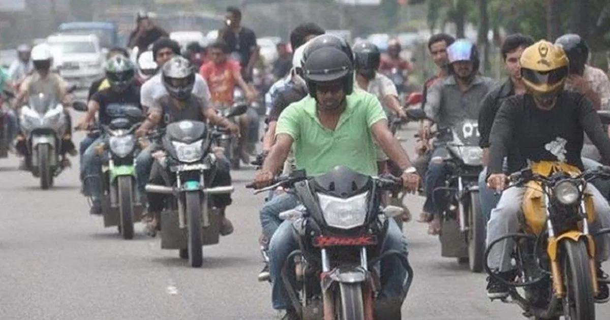 মোটরসাইকেলের সামনেও বসাতে হবে নম্বর প্লেট