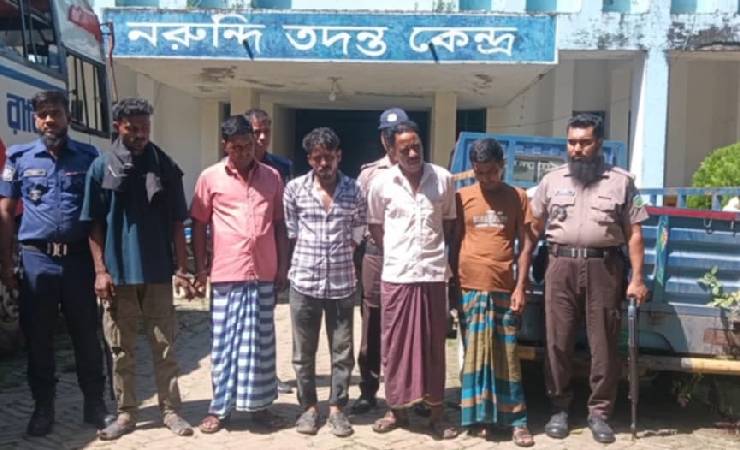 জামালপুরে পিকআপ ভর্তি ঘোড়ার মাংস উদ্ধার, চালকসহ ৫ জন আটক