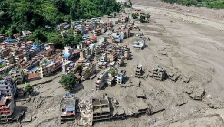নেপালে বন্যায় নিহত বেড়ে ৪৭৫