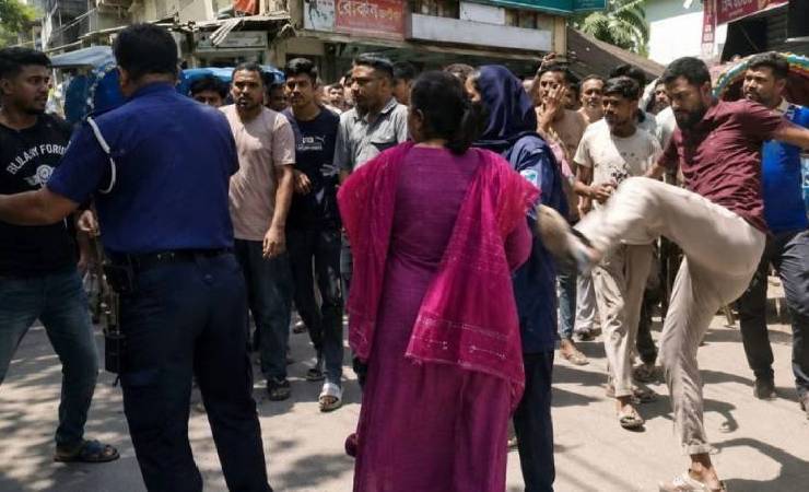ব্যবসায়ীক বিরোধের জেরে নারী উদ্যোক্তাকে প্রকাশ্যে লাঞ্চিত করার অভিযোগ