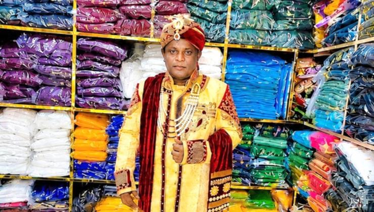 মেহেদির রং না মুছতেই বিদ্যুতায়িত হয়ে ছেলের মৃত্যু, শোকে প্রাণ গেল বাবারও
