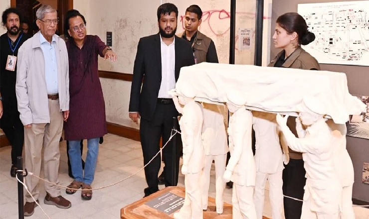 জুলাই জাদুঘরে অশ্রুসজল রাষ্ট্রপতি: বললেন— ‘মূল্য দিয়েছি অনেক’