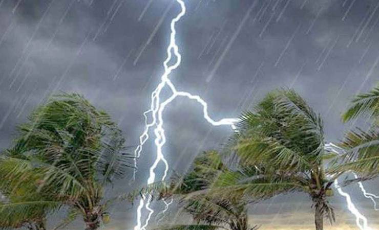 কুষ্টিয়ায় বজ্রপাতের নিহত ২, আহত ৩
