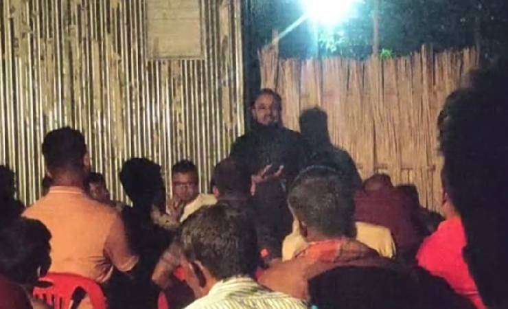 “অস্ত্র বানান, মার্ডার হলে আমি দেখব” সালথার ইউপি চেয়ারম্যানের বক্তব্য ঘিরে চাঞ্চল্য