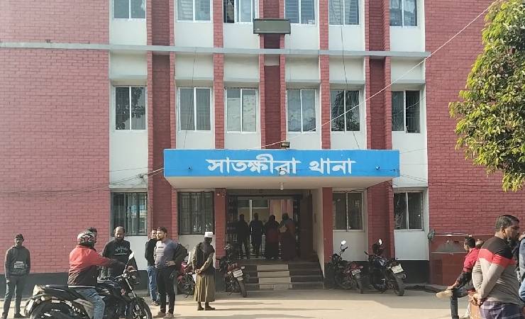 ট্রান্সফরমার চুরি করতে গিয়ে বিদ্যুৎস্পৃষ্টে হয়ে চোরের মৃত্যু