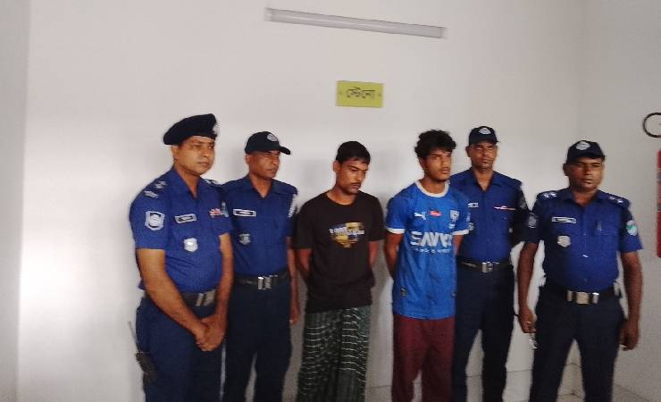 যশোরে ভ্যানচালক ইখলাস হত্যা: ক্লুলেস মামলার রহস্য উদঘাটন, গ্রেপ্তার ২